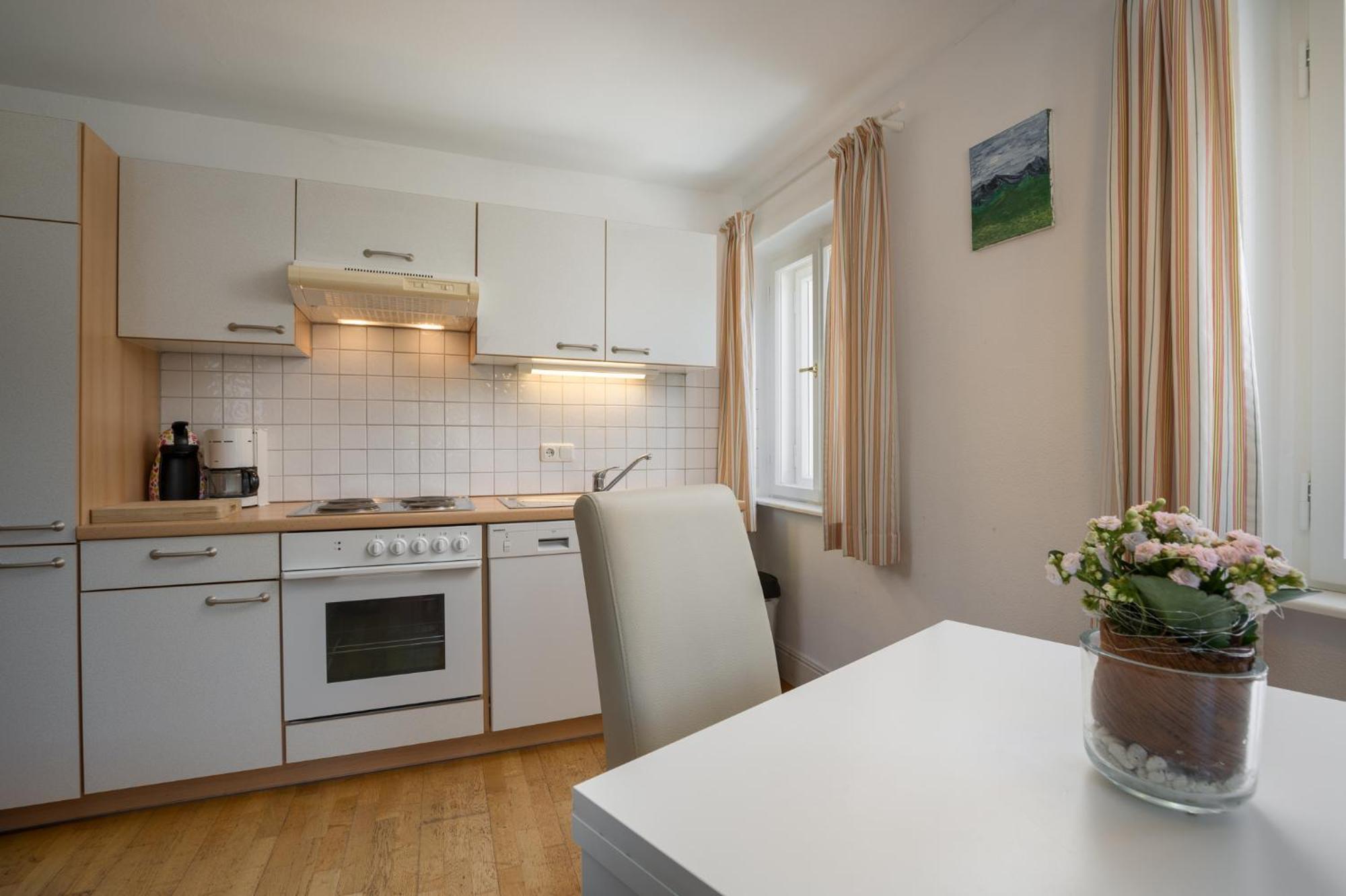 Haus Central Fieberbrunn By Alpine Host Helpers Экстерьер фото